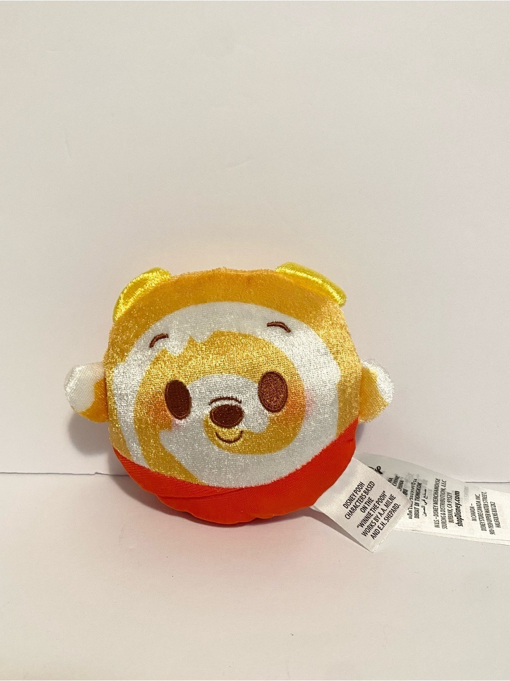 Disney Munchlings Honey Cake Winnie the Pooh Scented Small 4” Plush Stuffed Toy